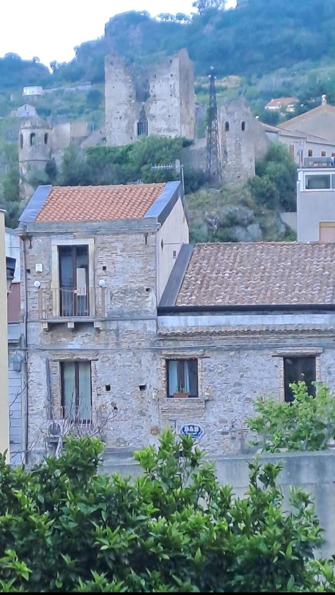 Palazzo Camerana Мессина Экстерьер фото